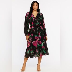 Size L, woman’s floral dress
